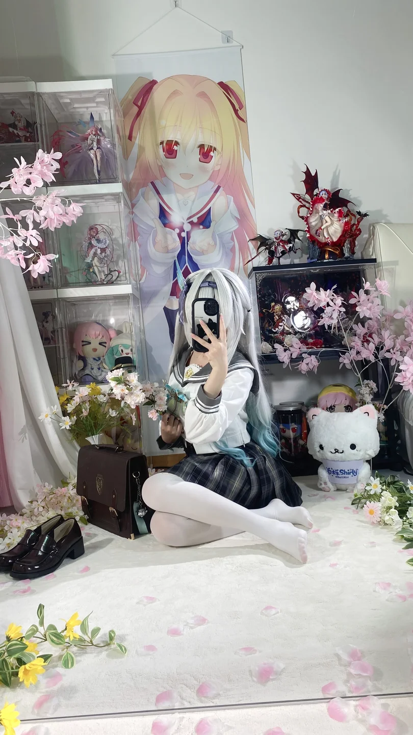 白栎Shirly - No.028 春日流萤 [130P,25V-7.23GB]01 tg@simisebaisi 【丝足阁】042.webp